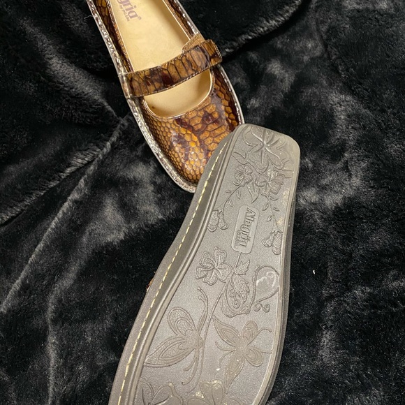 Alegria by PG lite brown python sz 40 - Picture 5 of 5